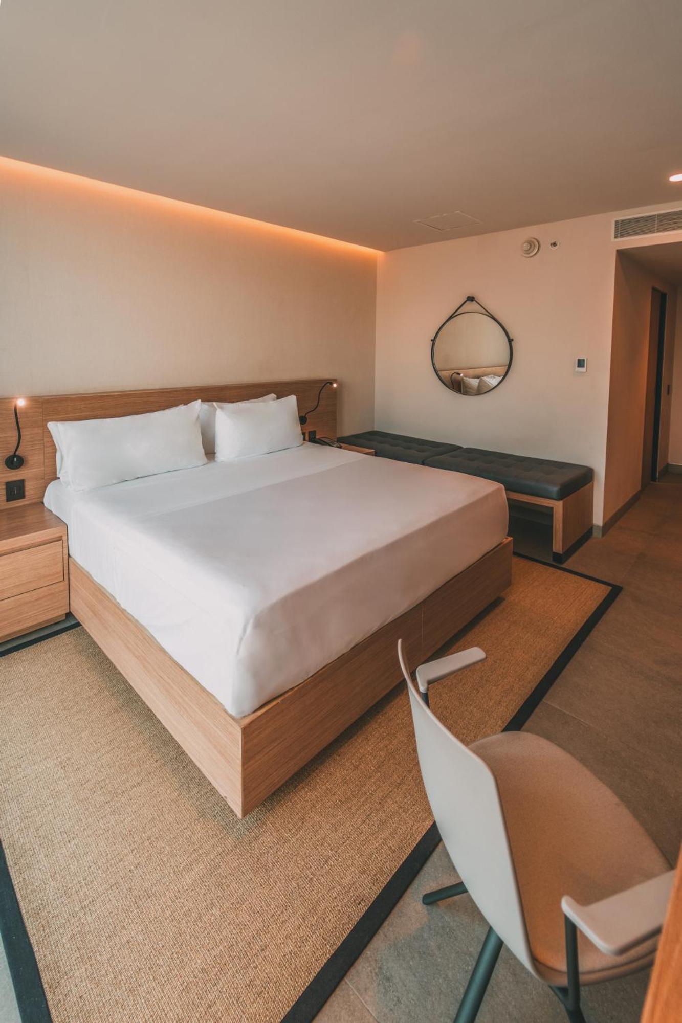 Aken Mind Merida Hotel Eksteriør bilde